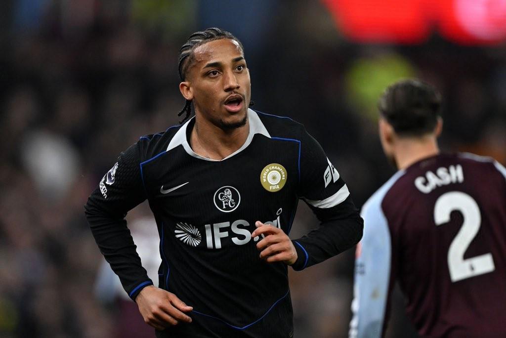 九游体育-自21年曼城后，切尔西是首支英超客战维拉半场11脚打门的球队